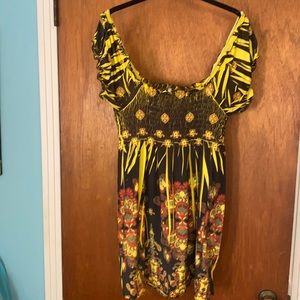 Multicolored top